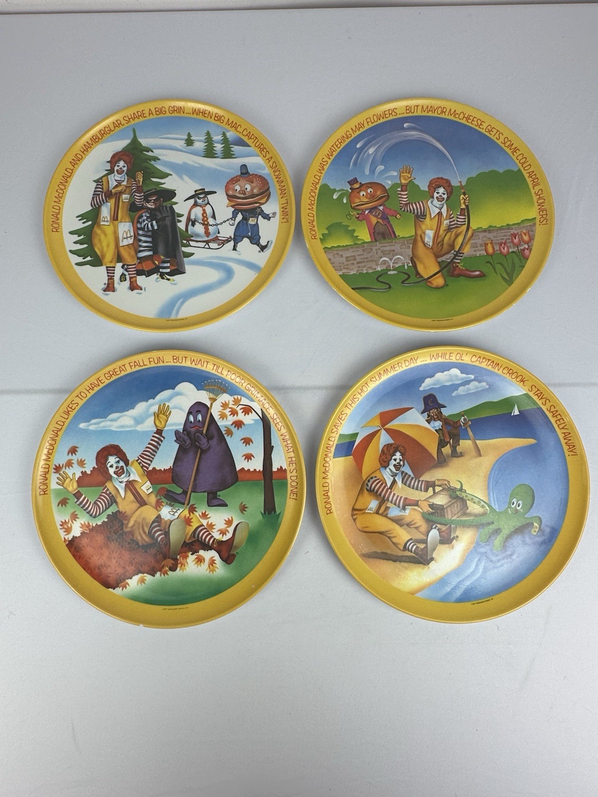 Vtg 1977 Ronald McDonald 4 Seasons 10\