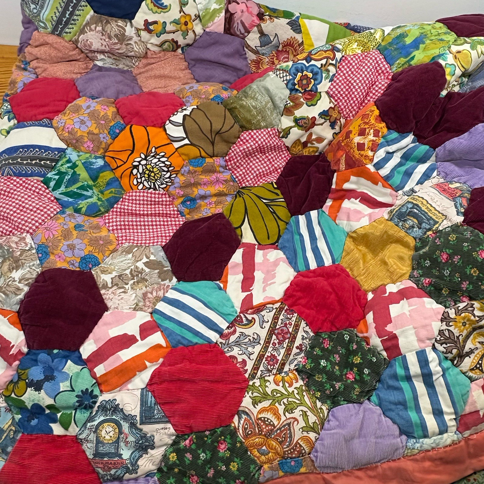 Vintage Handmade Hexagon Patchwork Quilt Blanket Heavy Thick 1970’s Hippy Boho