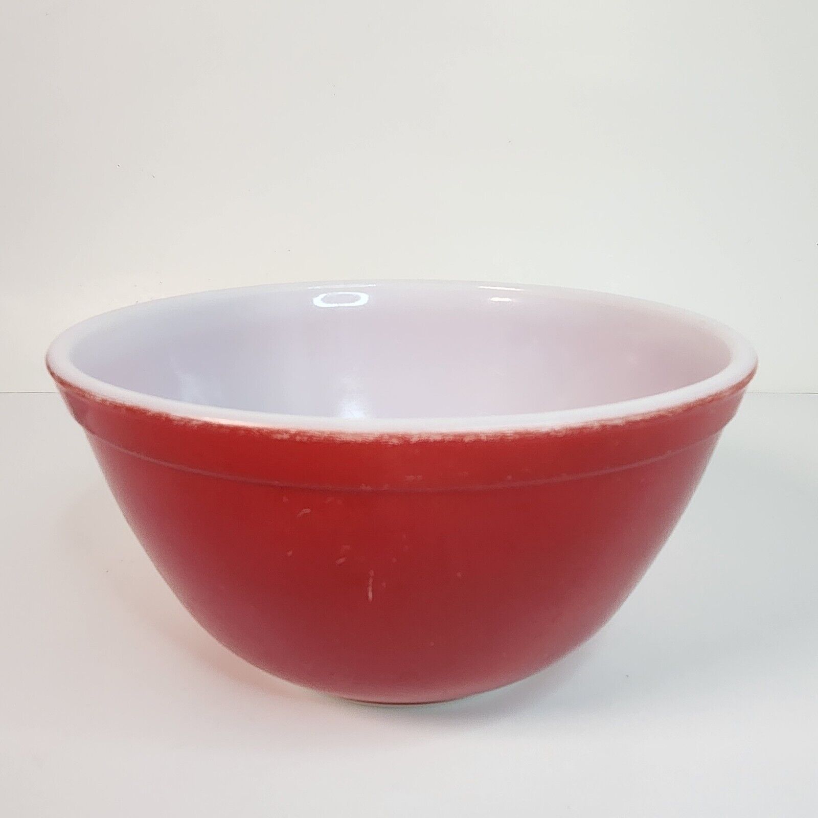 PYREX Red 405 Vintage Mixing Bowl 1 1/2 QT 7.25 Diameter