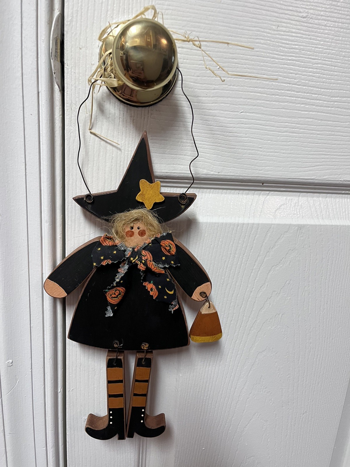 Vintage Hand Painted Witch Shelf Sitter Halloween Folk Art Whimsy Wood hanger Vintage Hand Painted Witch Shelf Sitter Halloween Folk Art Whimsy Wood hanger