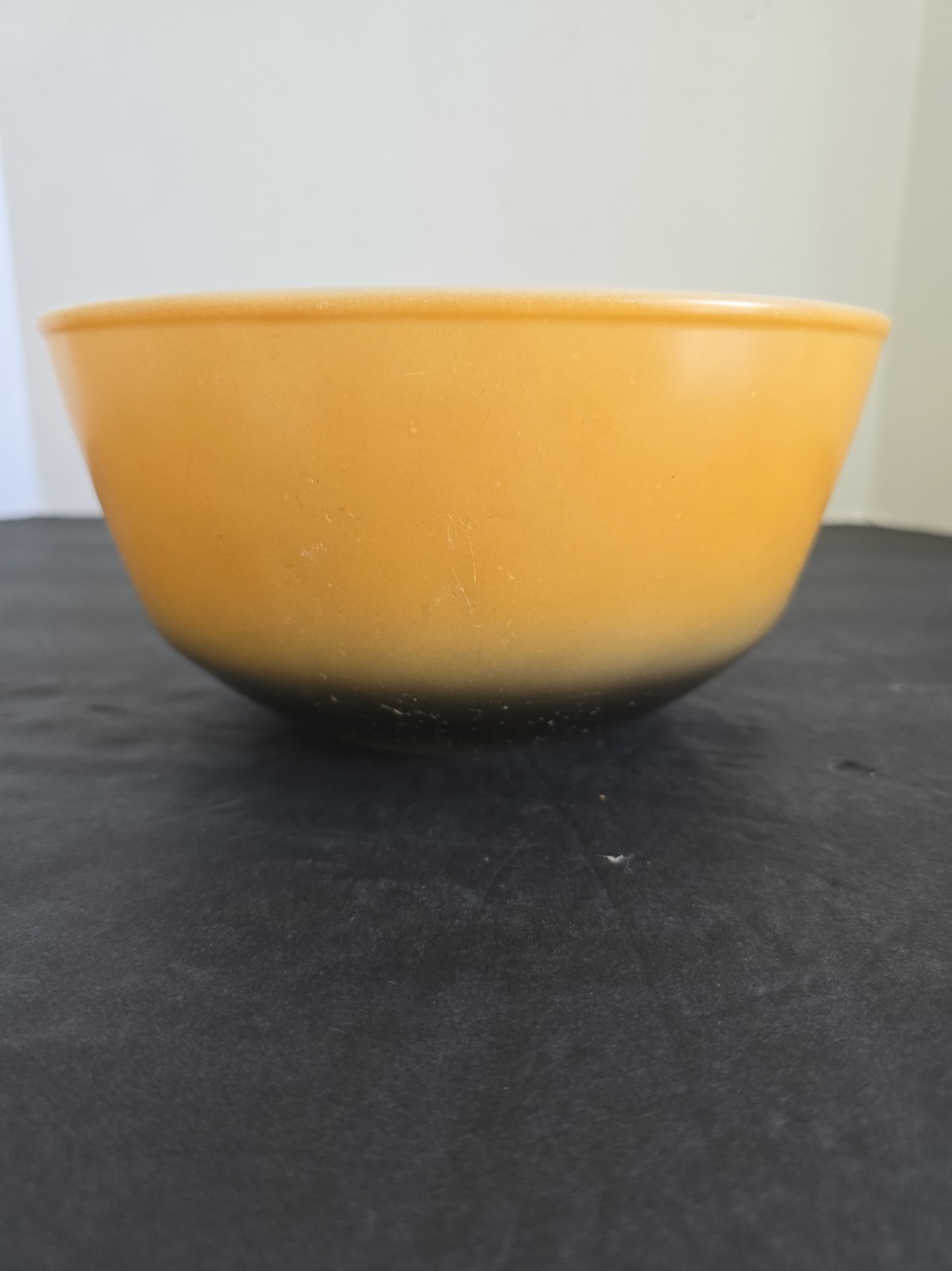 Vtg Anchor Hocking Fire King Mixing Bowl Ombre Orange To Black 8\