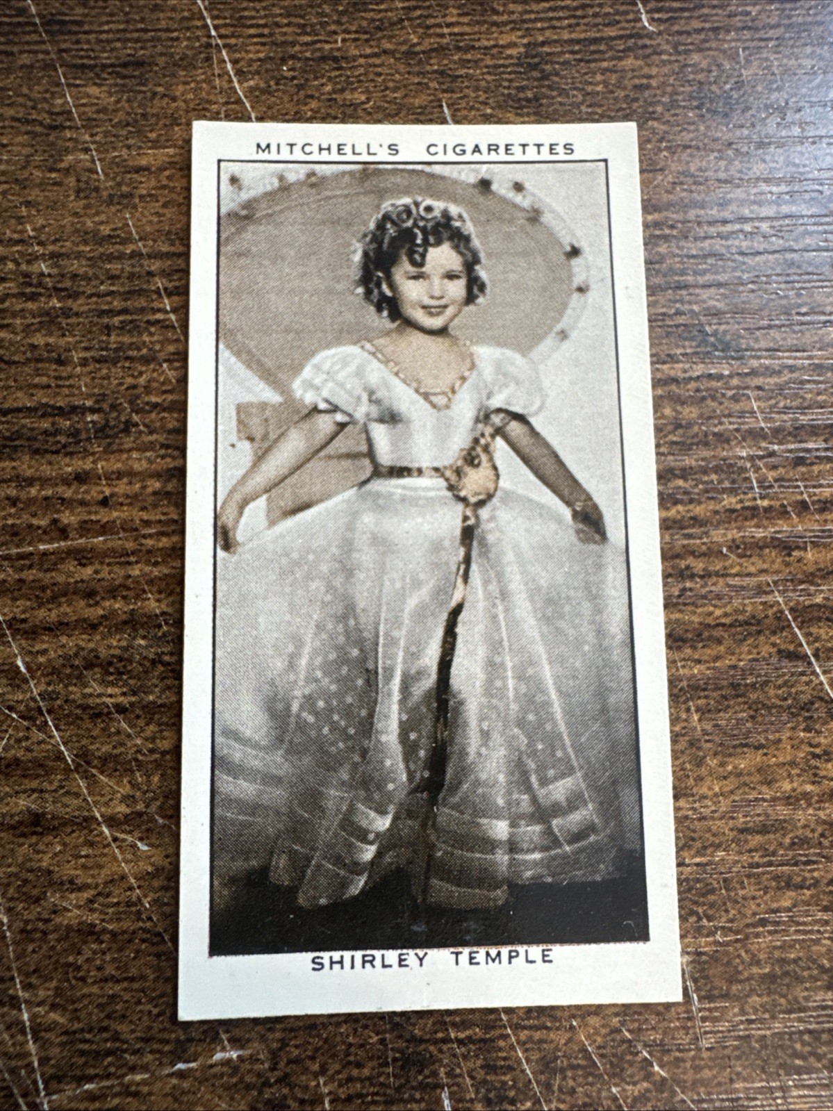 1936 Mitchell's A Gallery of 1935 Tobacco Shirley Temple #26 Child Film Star