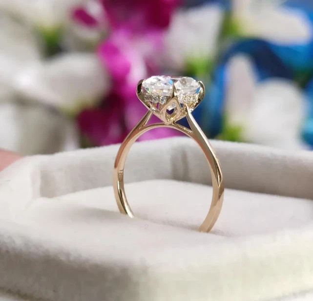 Vintage Tulip Setting Hidden Halo Oval Moissanite Engagement Ring