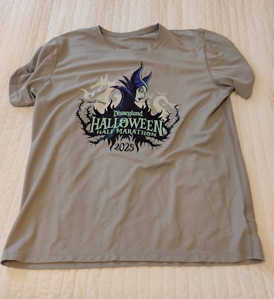Charity Sale - runDisney 2025 Disneyland Halloween Half Marathon shirt - L