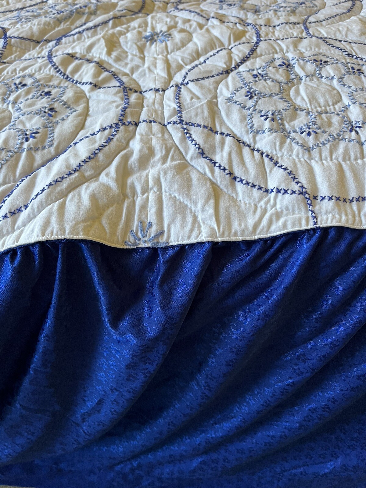 Handmade Blue White Cross Stitch Bedspread Quilt w Dust Ruffle Lancaster Co PA Handmade Blue White Cross Stitch Bedspread Quilt w Dust Ruffle Lancaster Co PA
