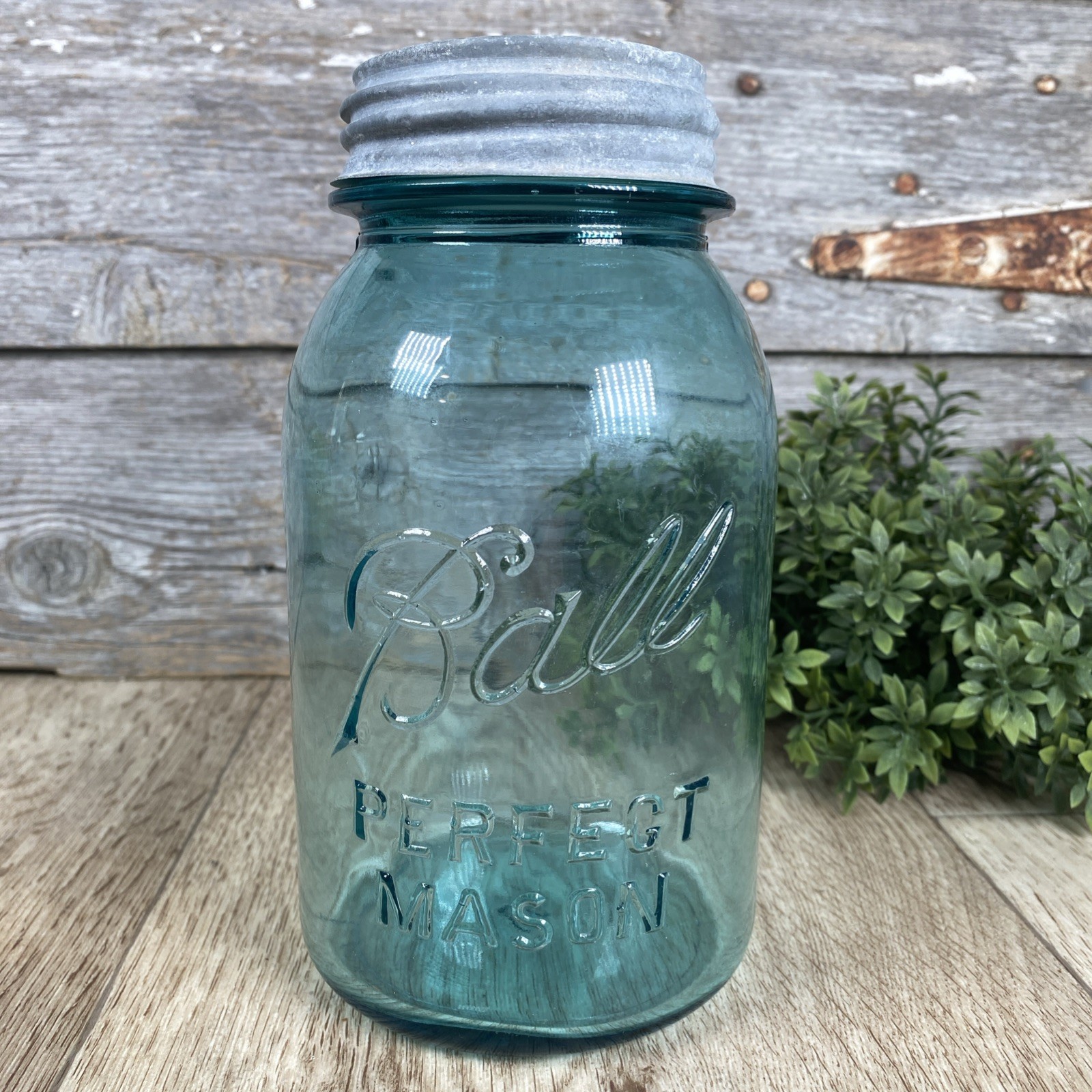 Ball Blue Glass Mason Quart Jar with Zinc Alloy Lid Antique, Made 1923 - 1933 #4
