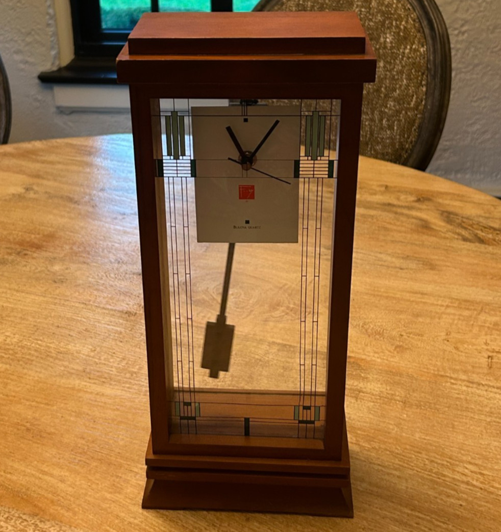 Vintage FRANK LLOYD WRIGHT Bulova Willits Mantel Clock Wooden Timepiece Mission