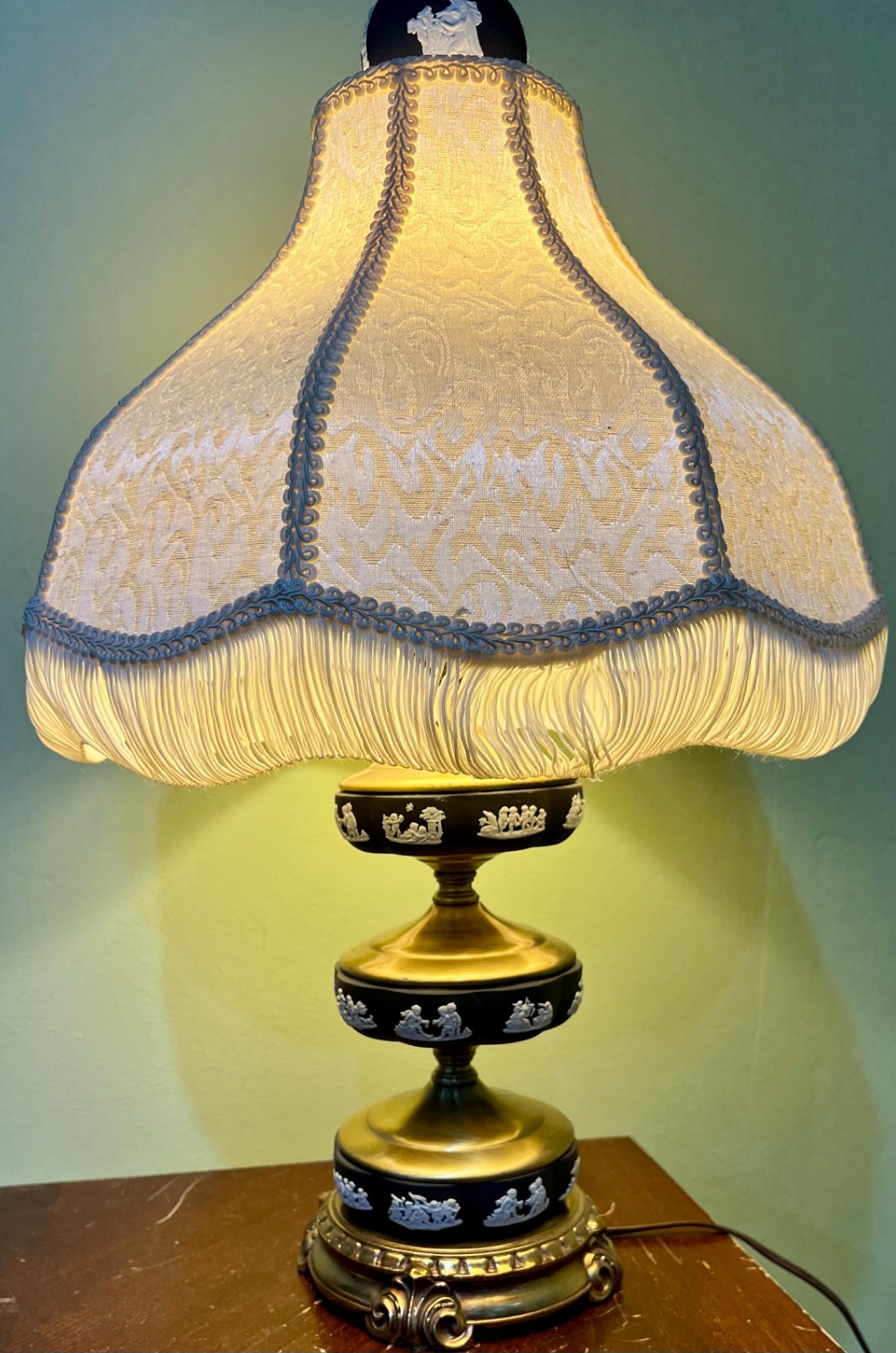 Large Vintage Wedgwood Black Jasperware Buten Lamp - Beautiful Condition