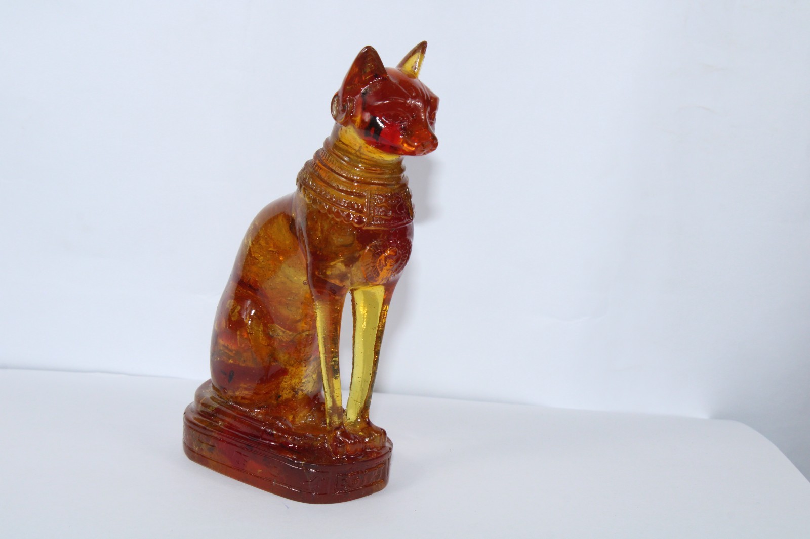 Egyptian Antique Amber Statue of Bastet Cat BC Pharaonic Era