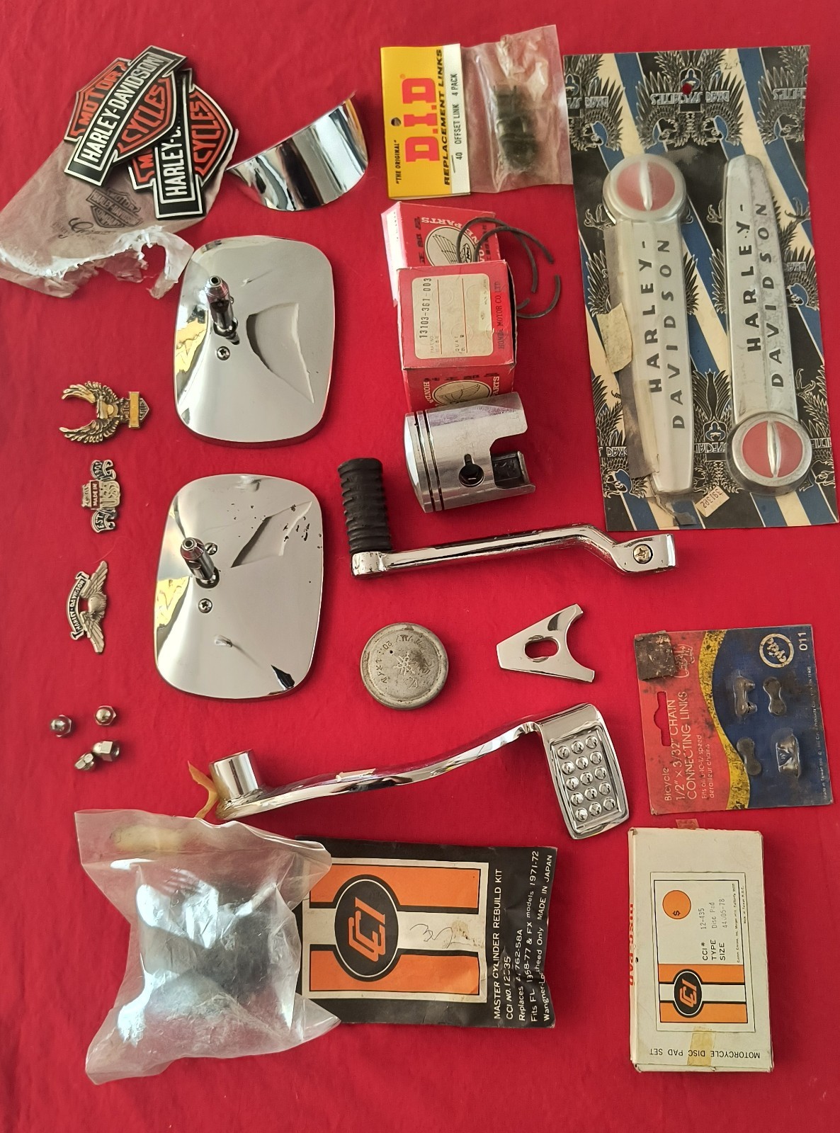 USED / NEW Misc. Harley Davidson & More Parts and accessories lot USED / NEW Misc. Harley Davidson & More Parts and accessories lot
