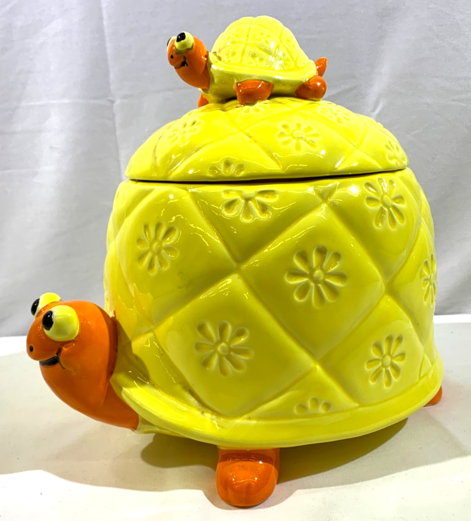 Vintage OMC Hand Painted Yellow Turtle Cookie Jar ~ 1960's ~ Made in Japan