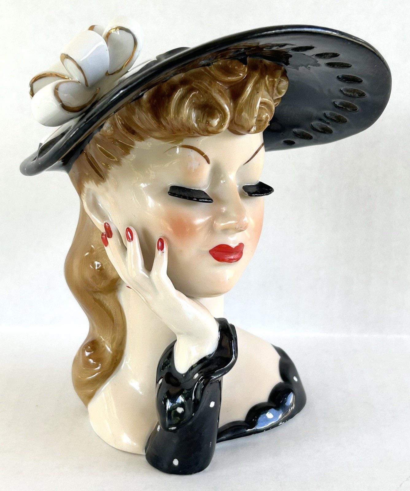 Mid Century Napco Lady Head Vase Black Hat S348B Japan 1950's Mid Century Napco Lady Head Vase Black Hat S348B Japan 1950's
