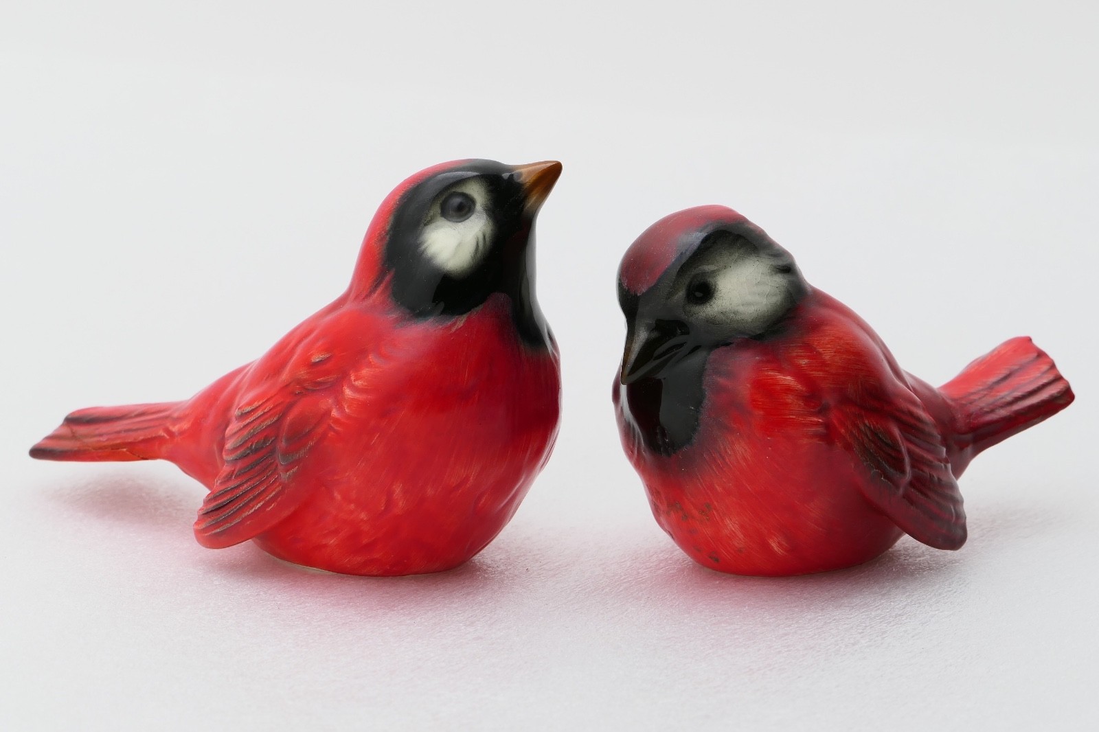 Goebel Red Cardinal - W Germany - Porcelain Birds - CV 72 and CV 74 Goebel Red Cardinal - W Germany - Porcelain Birds - CV 72 and CV 74