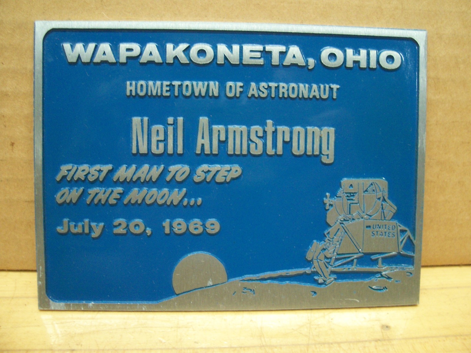 Vintage Neil Armstrong Astronaut Wapakoneta Ohio First Man On Moon Plaque Plate