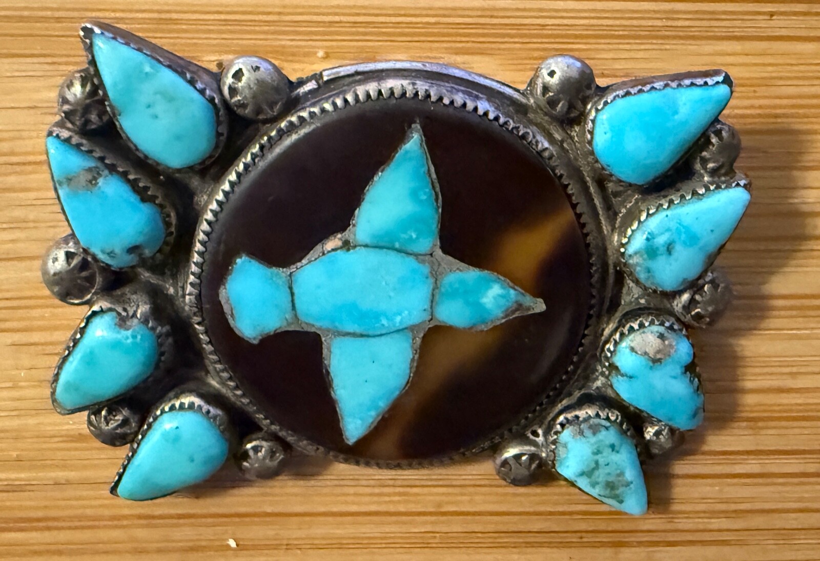 Best Zuni V Early Inlaid & Set Bird Pin attr Della Casa Appa Turquoise & Shell Y