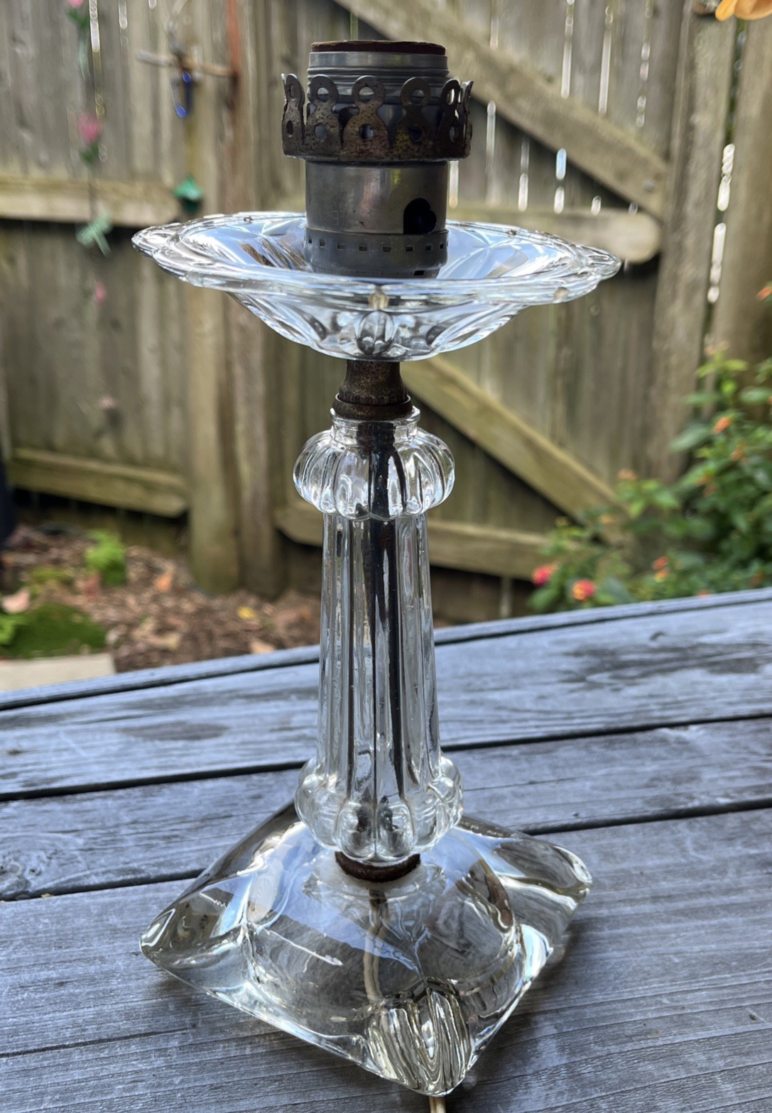 Vintage EAPG Clear Pressed Glass Electric Lamp Floral Star Pattern Base WORKING 