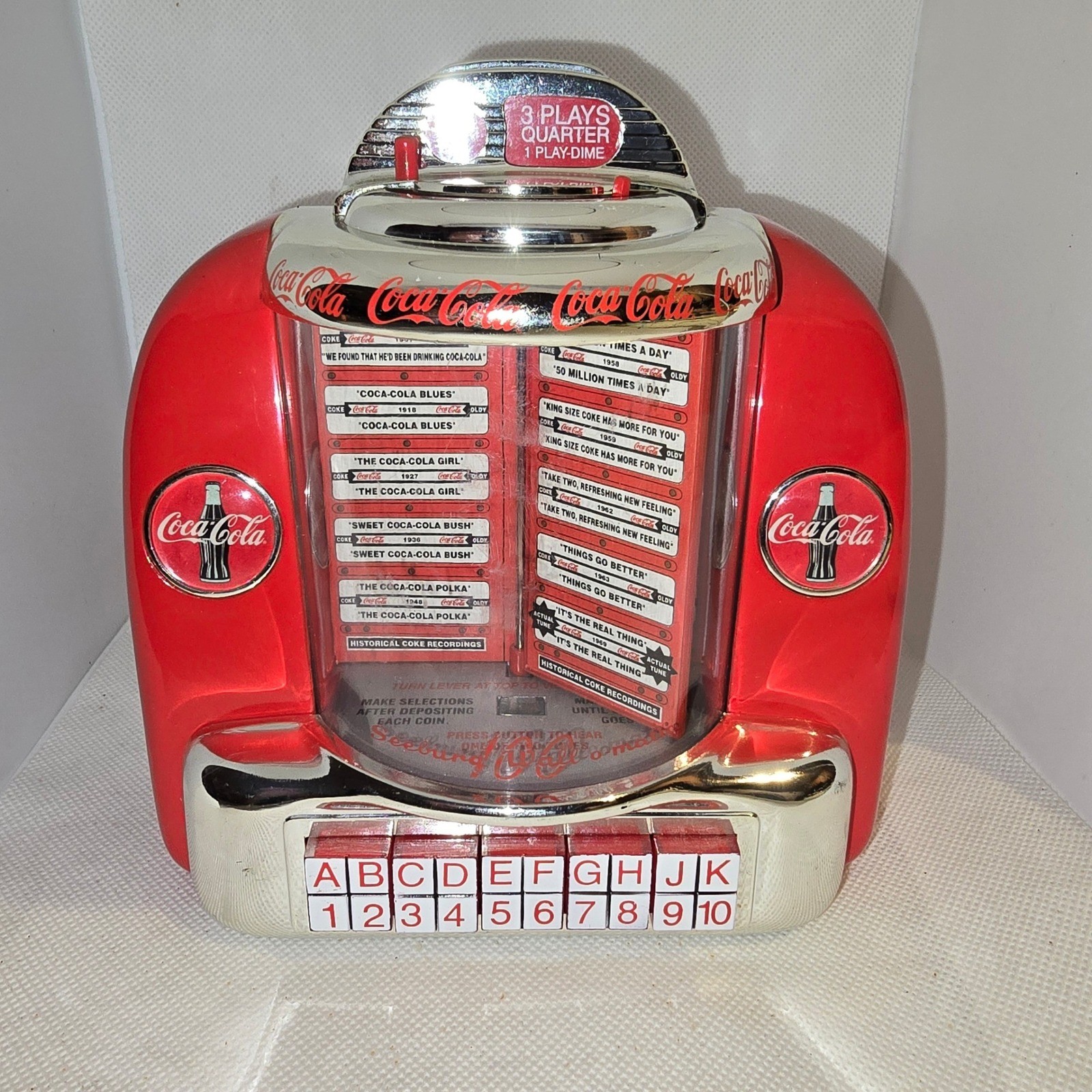 Vintage 1994 Coca Cola Musical Jukebox Diner Wall Box Coin Bank Red JB 06452