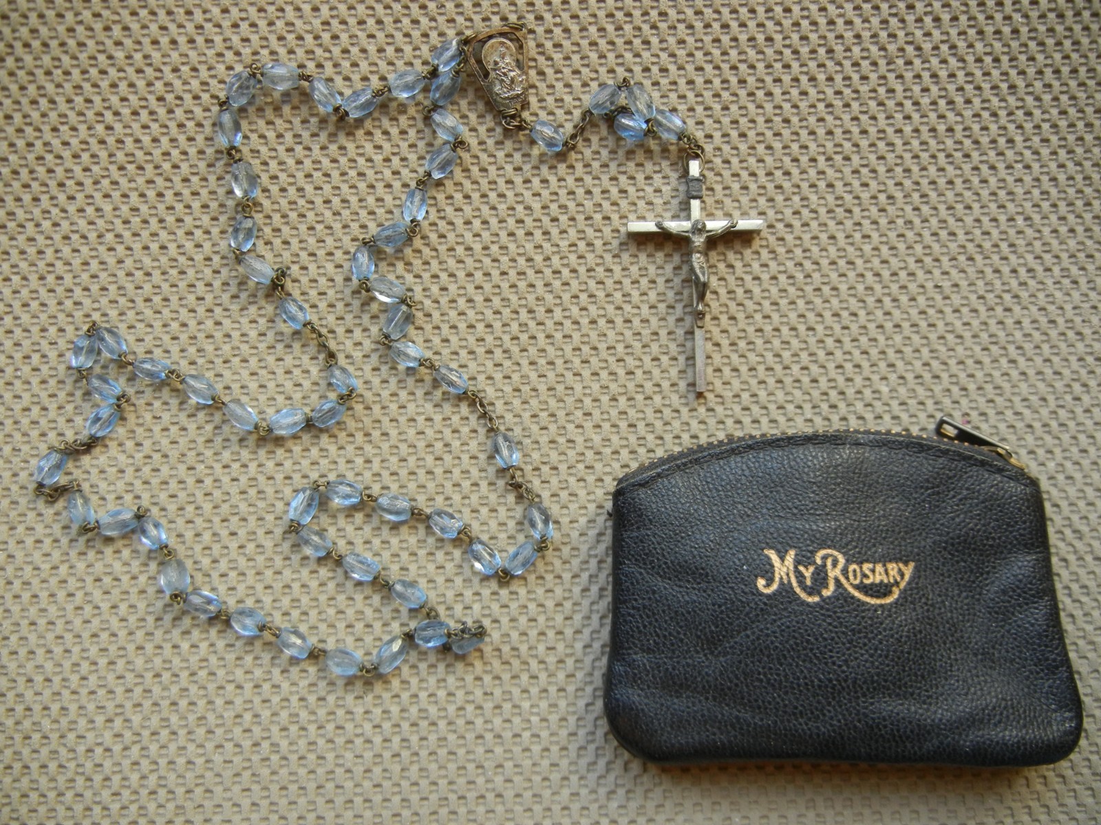 Rosary vtg. 1950-60s, royal blue crystals, Mary/child tag Italy, cross, LHR case Rosary vtg. 1950-60s, royal blue crystals, Mary/child tag Italy, cross, LHR case