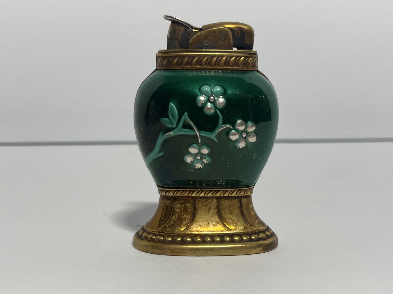 Vintage 1950's Evans Enamel Green Tone With Brass Trim Table Lighter - untested