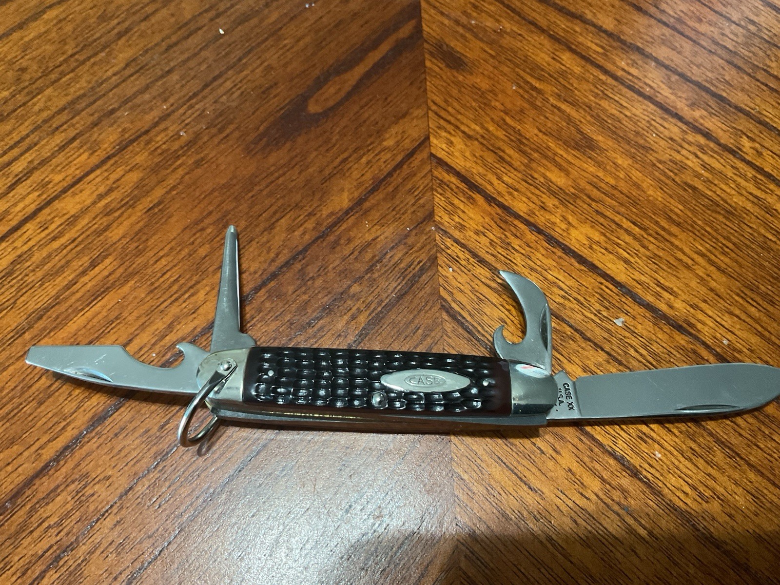 Vintage Case XX 640045R 1974 Camp Knife Delrin Handles Very Nice. Vintage Case XX 640045R 1974 Camp Knife Delrin Handles Very Nice.