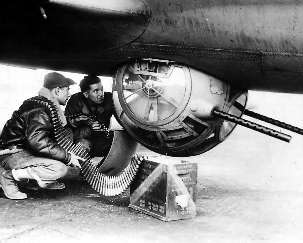 Loading ammo in a B-17 Flying Fortress Bomber ball turret WWII 8x10 Photo 364a