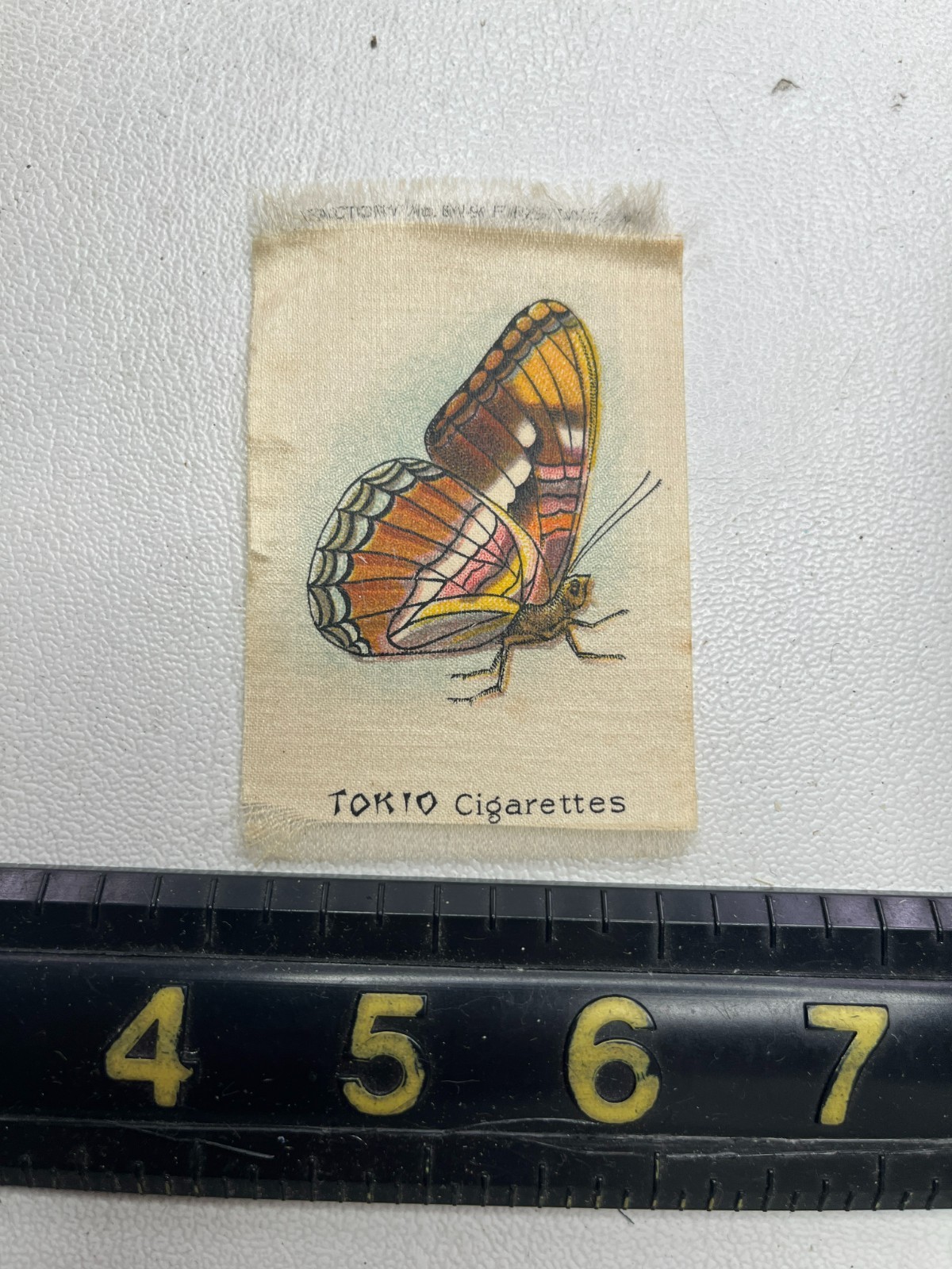VINTAGE c 1910s UNKNOWN (F) BUTTERFLY Tokio Cigarettes Tobacco Silk Patch T225
