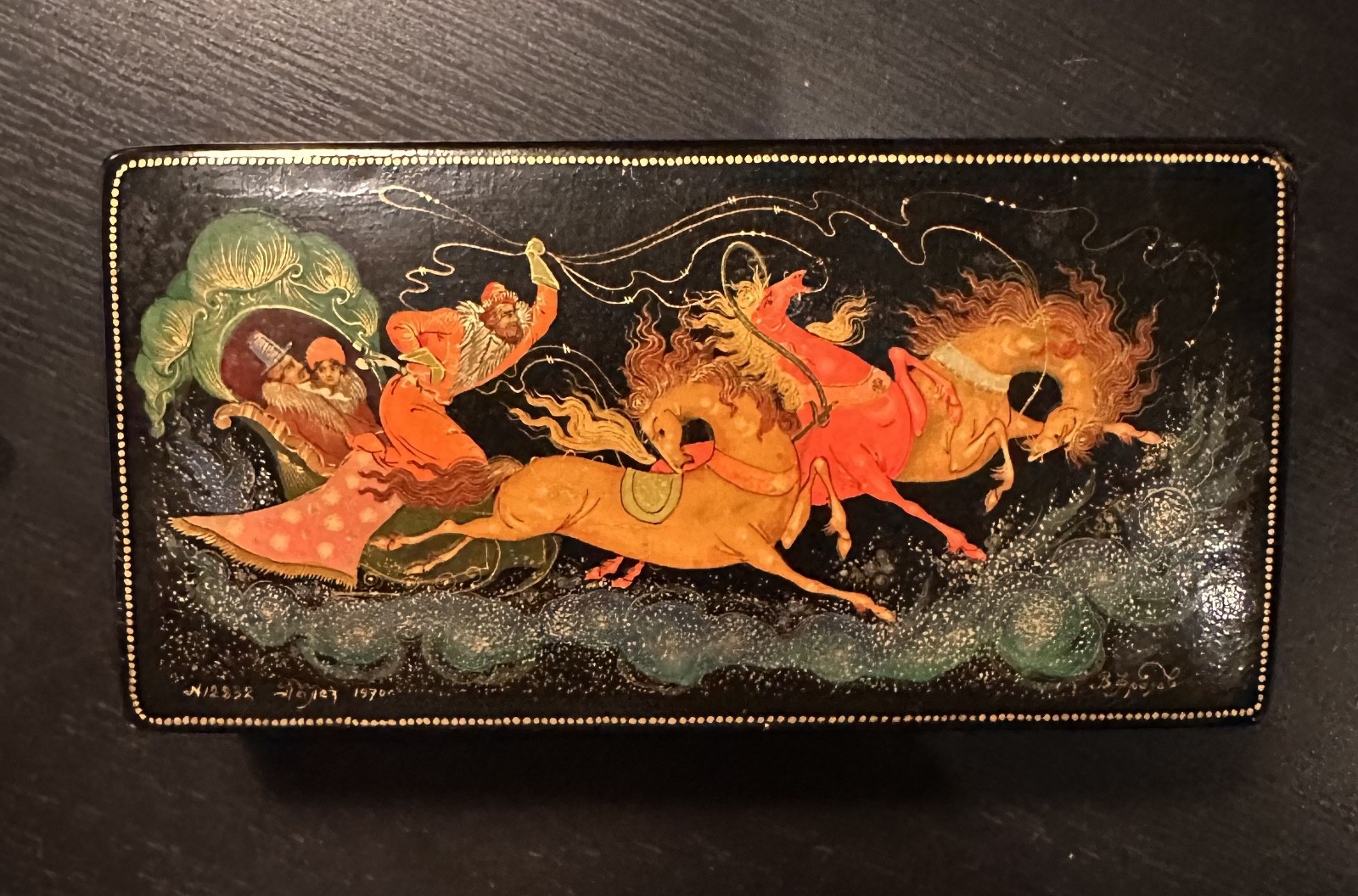 Vintage Soviet-era Palekh Hand painted Lacquer Paper-Mache Trinket Box - Signed
