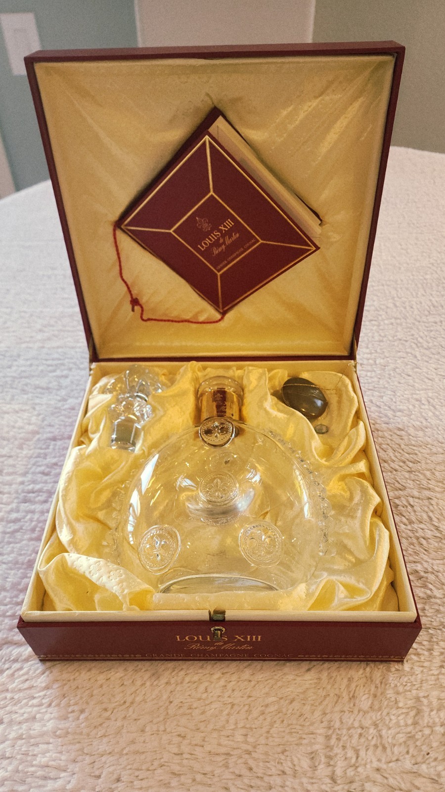 Vintage Louis XIII Remy Martin Baccarat Crystal Decanter EMPTY Box & Booklet