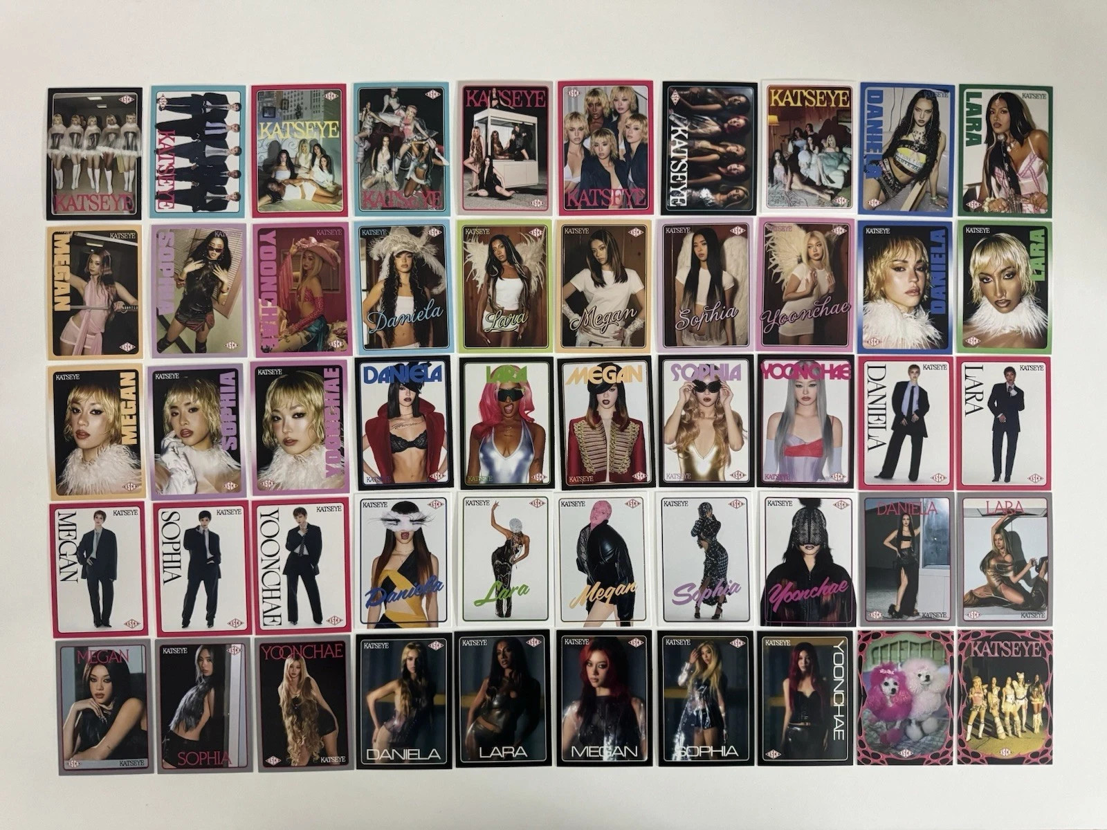 2026 KATSEYE ESCO Wild Official Trading Cards Single Cards Complete Your Set 2026 KATSEYE ESCO Wild Official Trading Cards Single Cards Complete Your Set
