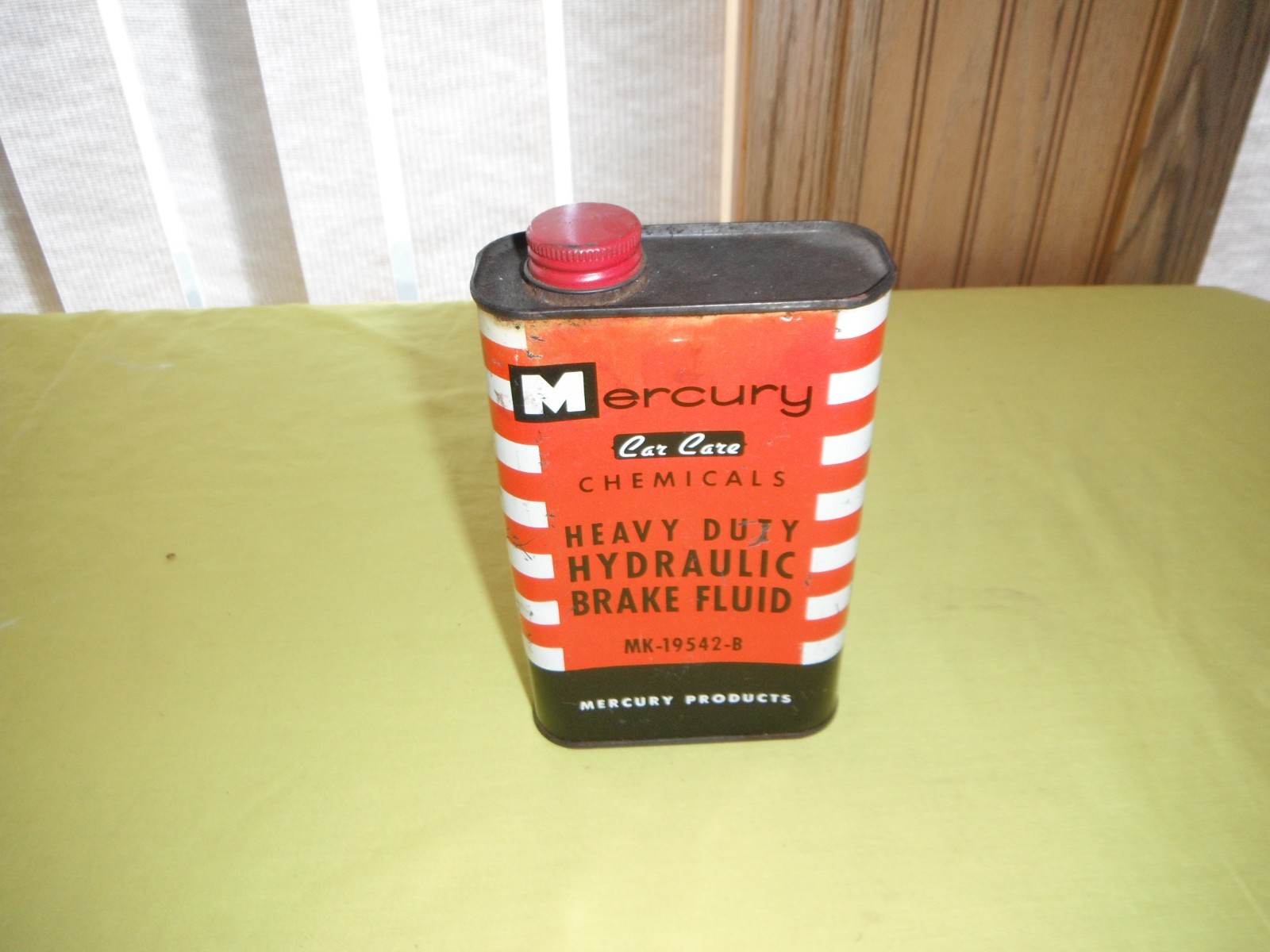 VINTAGE MERCURY CAR CARE HYDRAULIC BRAKE FLUID MK-19542-B FULL CAN