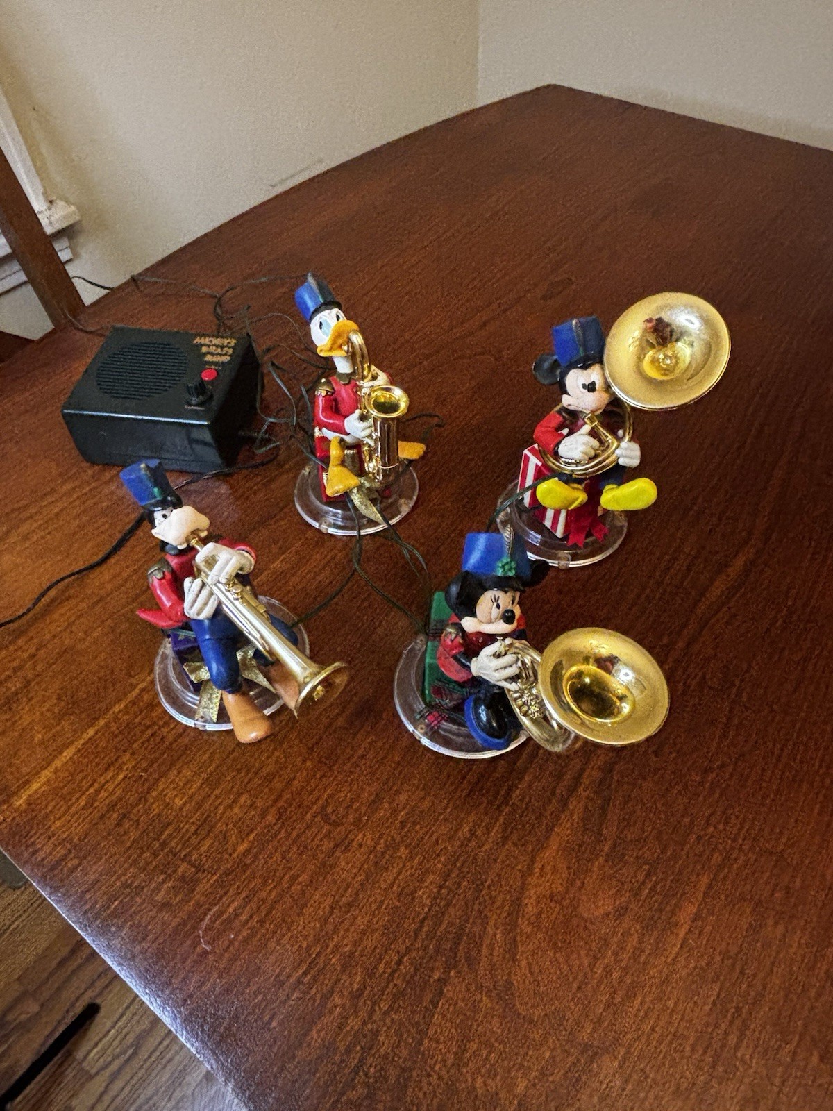 VTG Mr. Christmas Disney Mickey’s Brass Band Mickey Mouse, Minnie, Donald, Goofy VTG Mr. Christmas Disney Mickey’s Brass Band Mickey Mouse, Minnie, Donald, Goofy