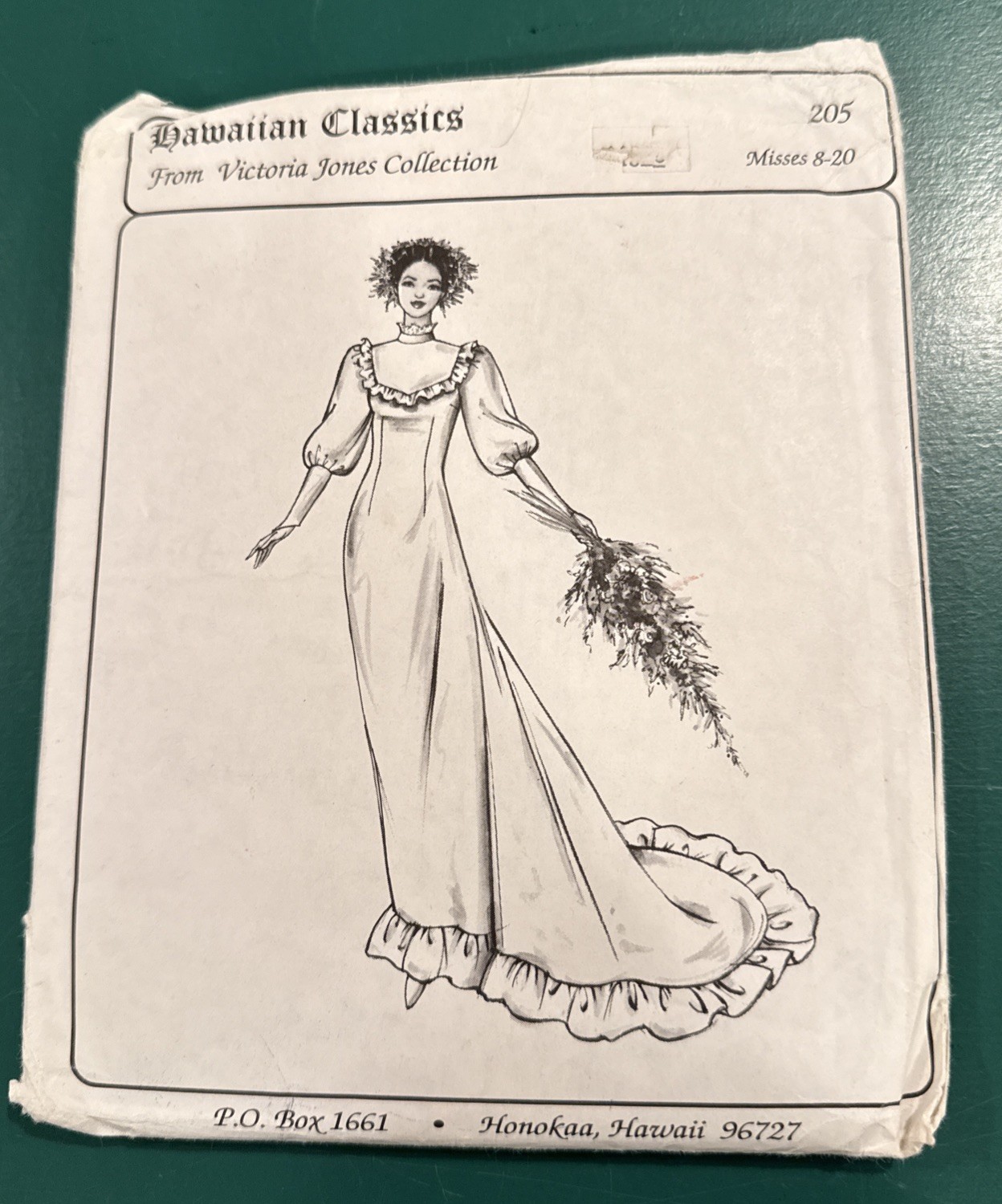 Vintage Hawaiian Classics Victoria Jones Pattern #205 Cut VGC Size 8 - 20