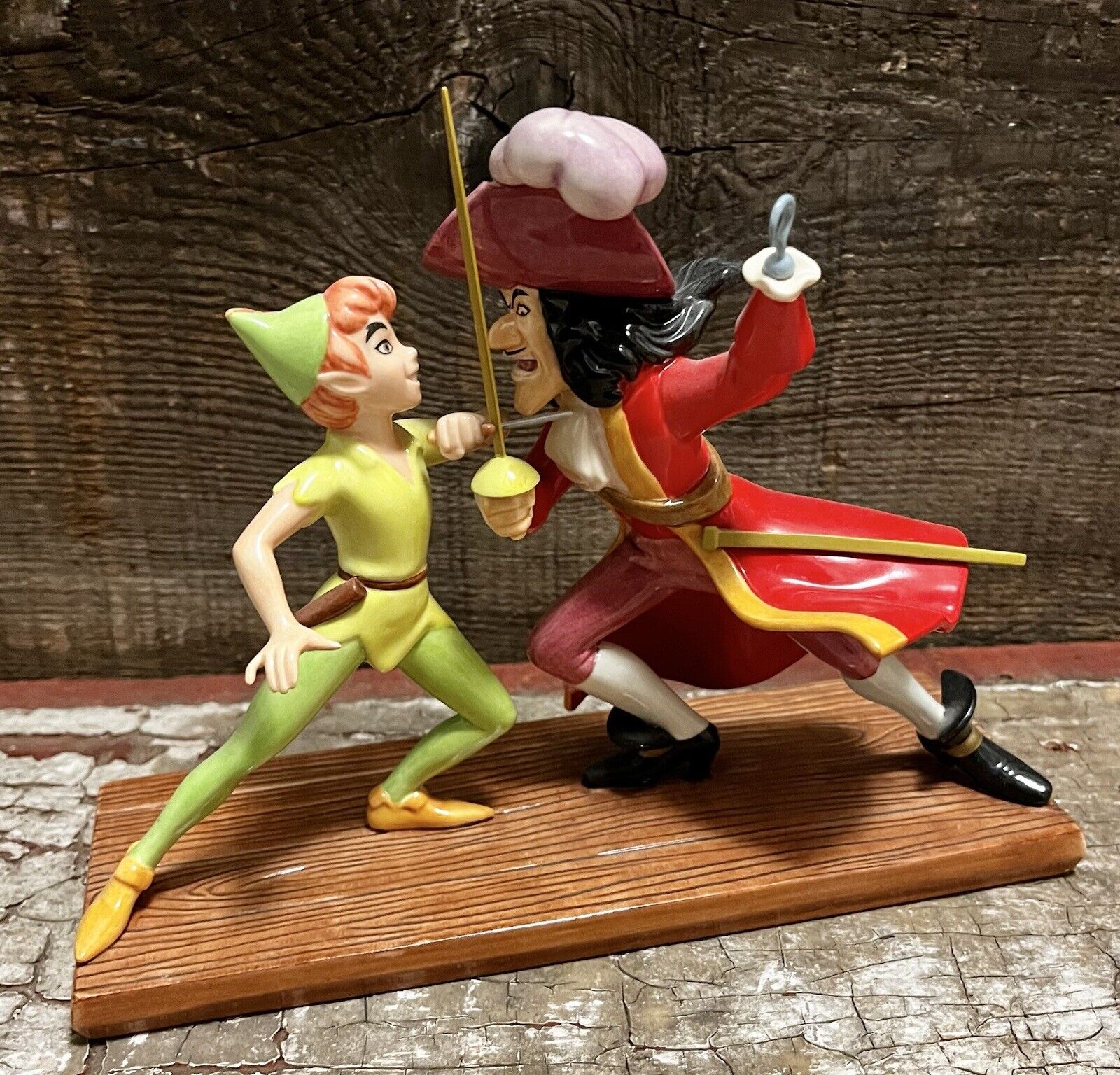 Disney PETER PAN The Duel Royal Doulton Limited Edition Porcelain Figurine #1633