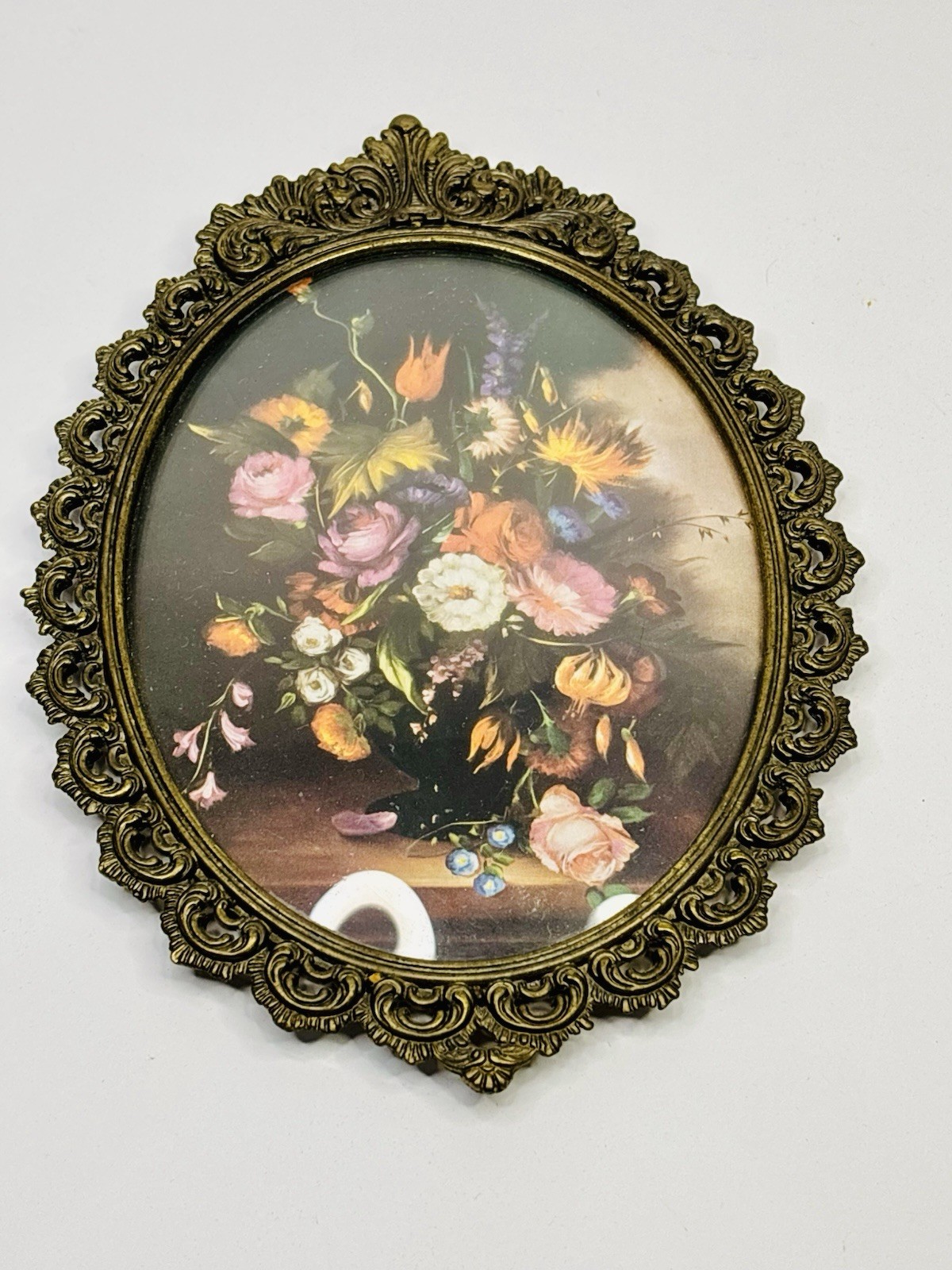 Vintage Italian Ornate Brass Framed Flower Pot Vase Wall Hanging Italy 10x7