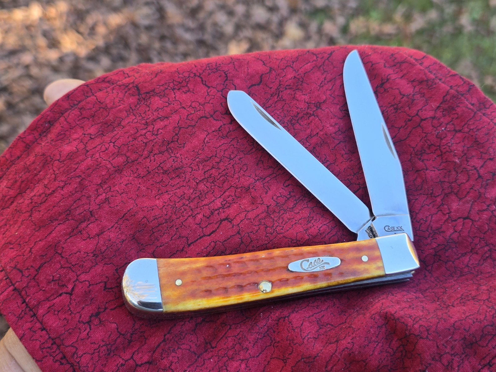 Beautiful 2008 Case XX Orange Harvest Bone 6254 Trapper Knife