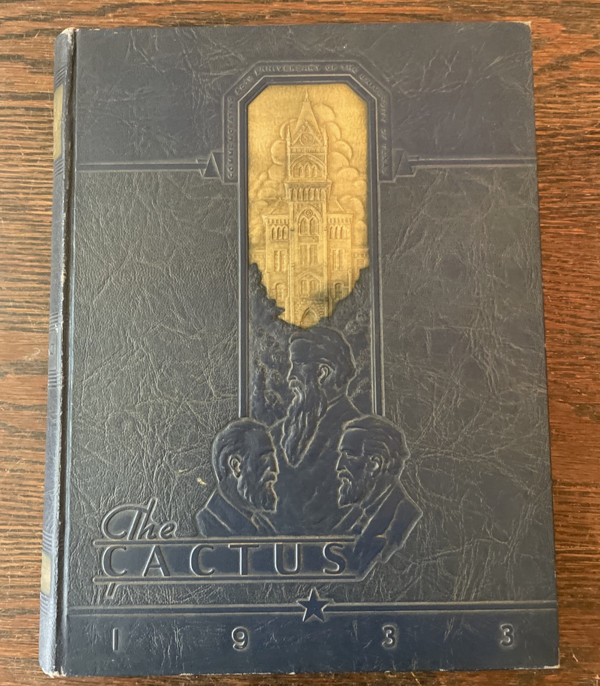 The Cactus 1933 University Of Texas Yearbook Vol. 40
