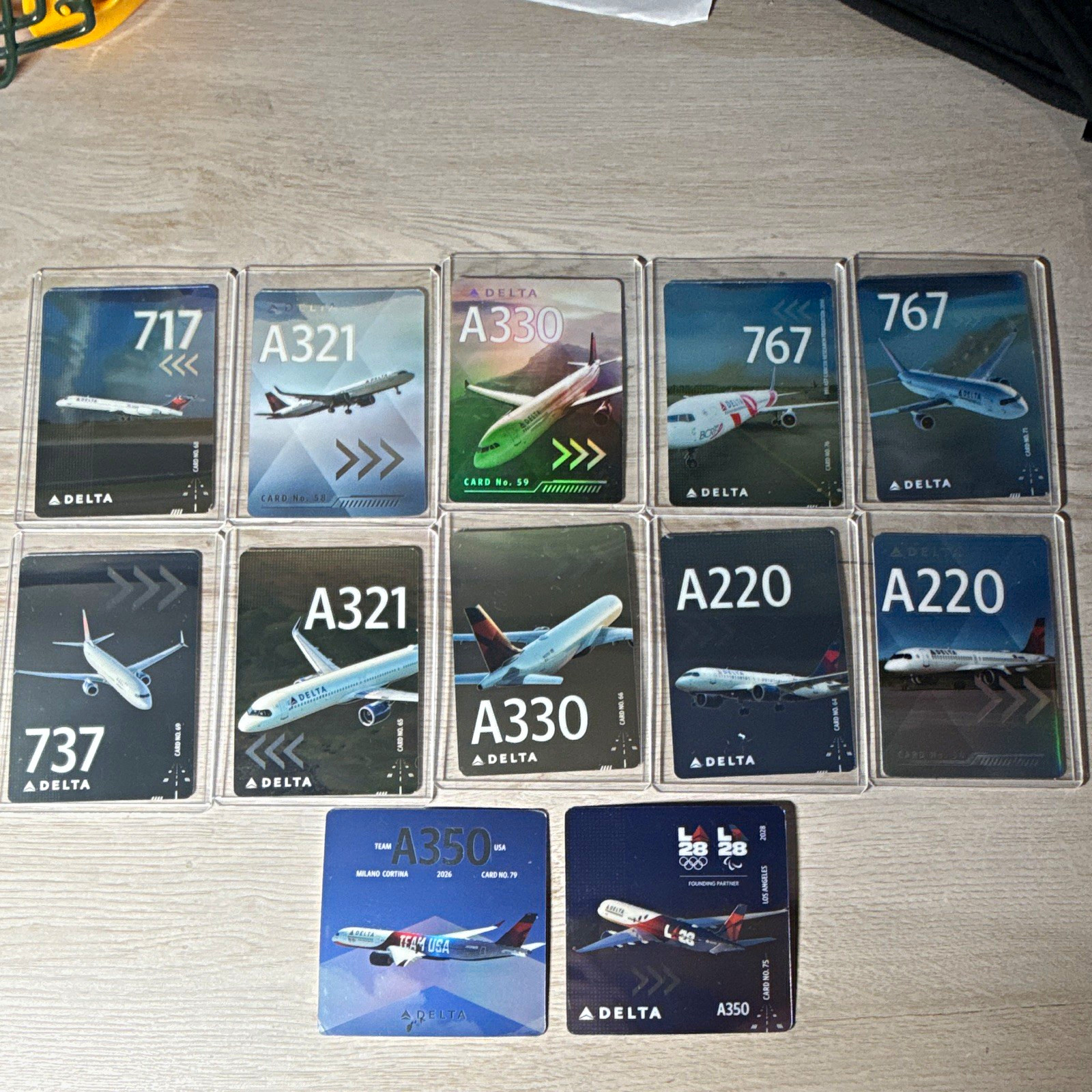 12 Delta Air Lines Livery Aircraft Trading Cards 12 Card Lot 2022-25