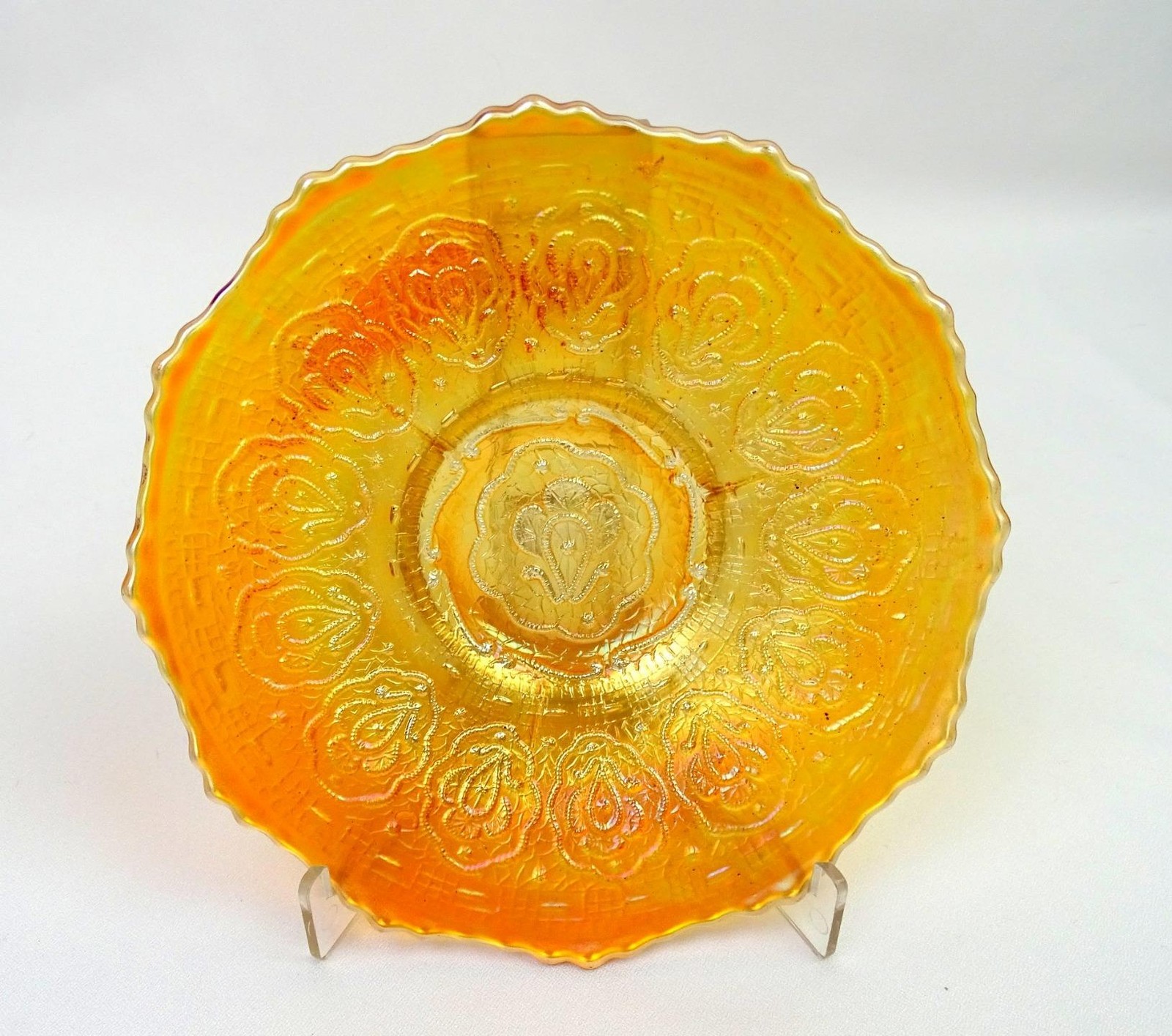 Fenton Carnival Glass Iridescent Marigold Persian Medallion 6 1/8\