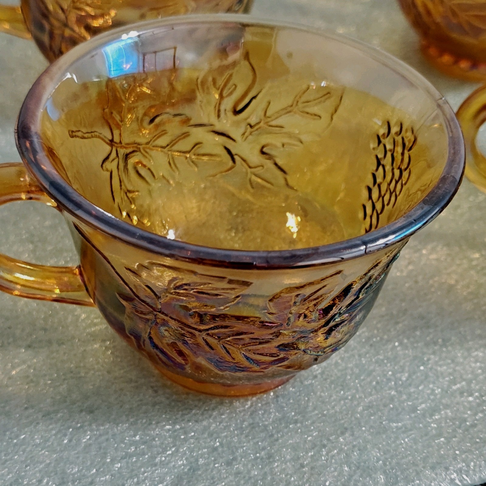 Vintage Indiana Marigold Orange Carnival Glass Cups. Vintage Indiana Marigold Orange Carnival Glass Cups.
