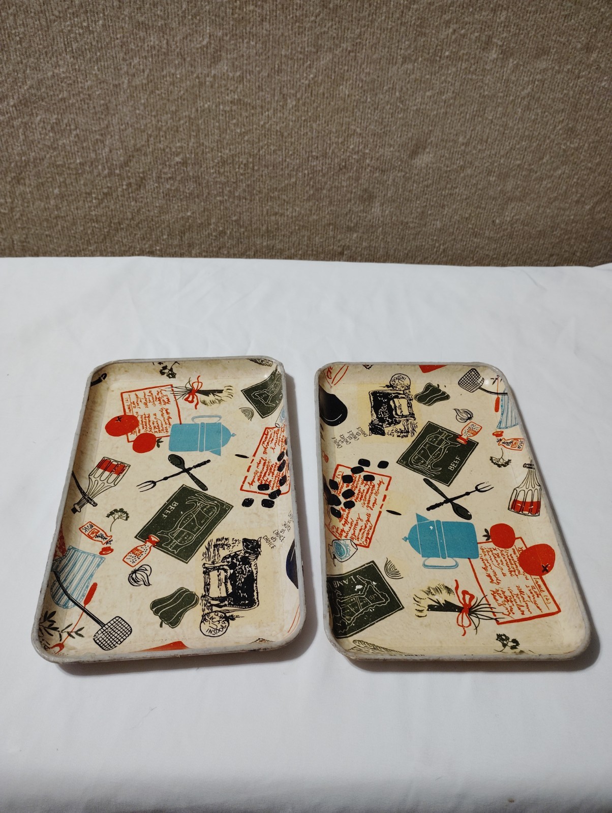 Pair Of Melamine serving trays, vintage mid-century modern design with 1950/60s
