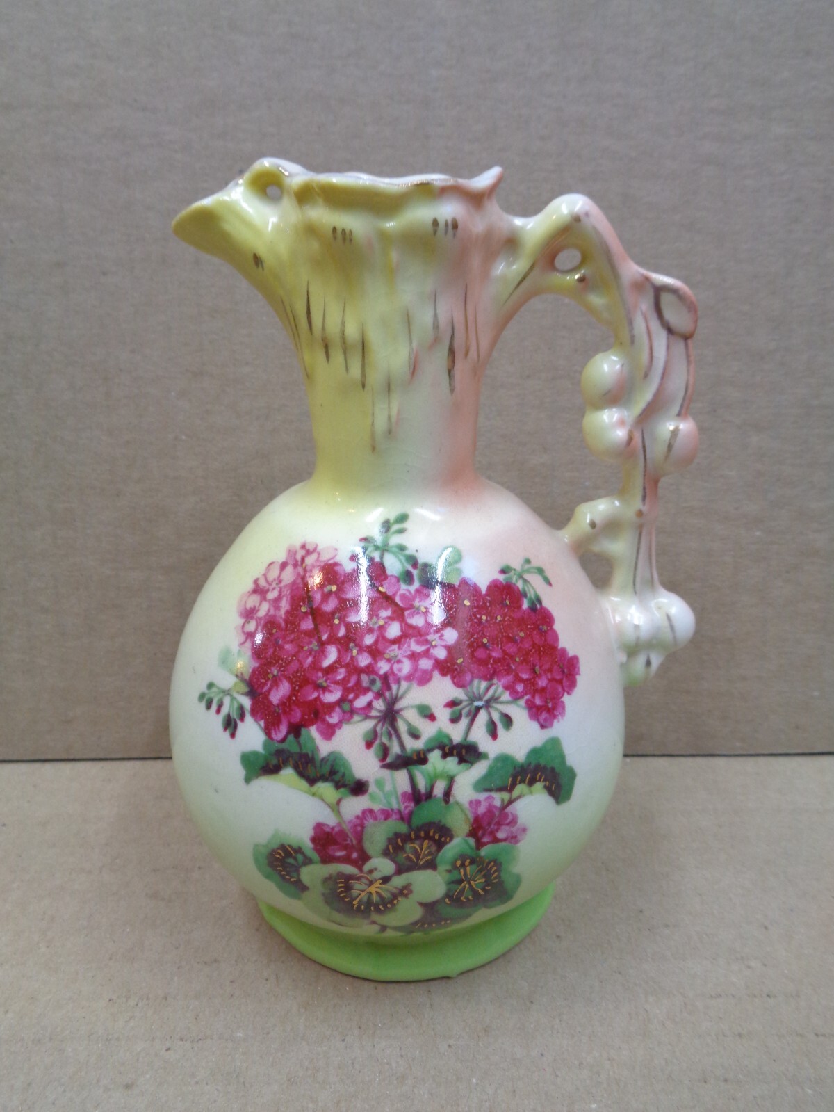 Vtg Made in AUSTRIA Ceramic 6\