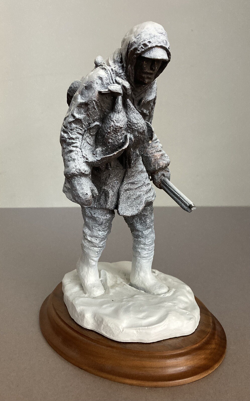 Joseph Fornelli Duck Hunter Ceramic Sculpture Bronze Finish Wood Base 10\