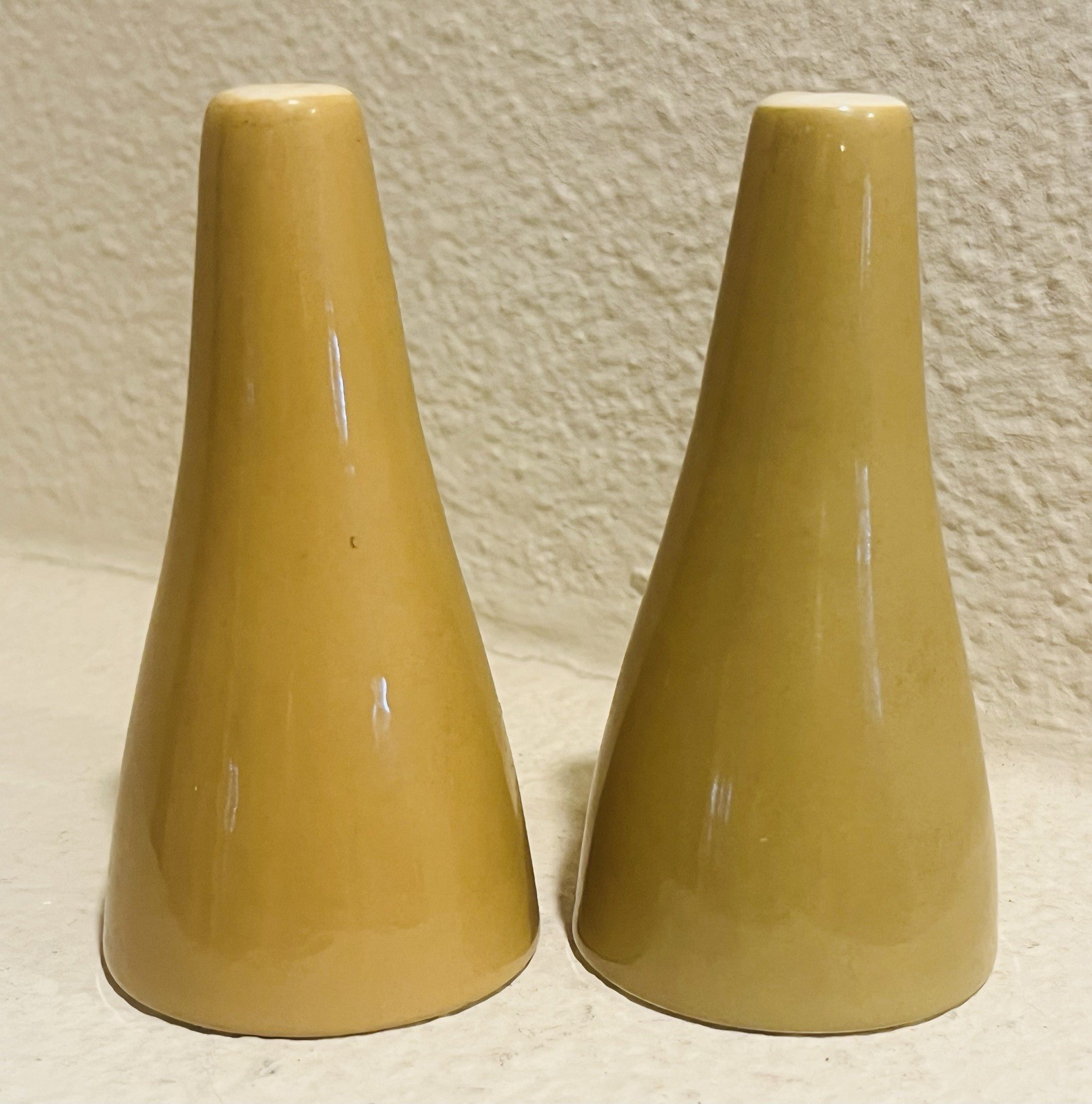 Vintage MCM Atomic Cone Ceramic Harvest Gold Yellow Salt & Pepper Shakers Set