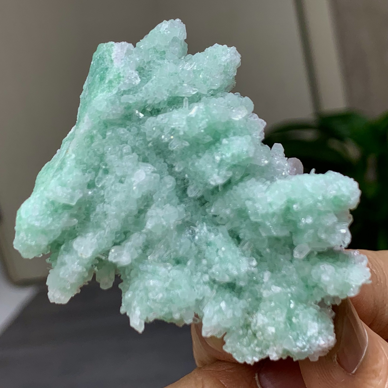90G Rare green Phantom Strawberry Crystal Clusters Mineral Specimen