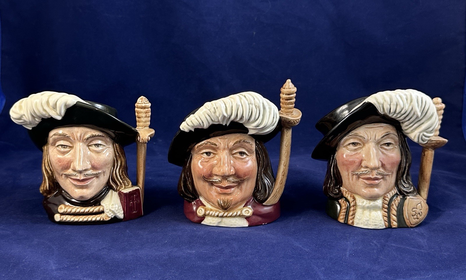 VTG Royal Doulton Three Musketeers Set Toby Mugs 4\