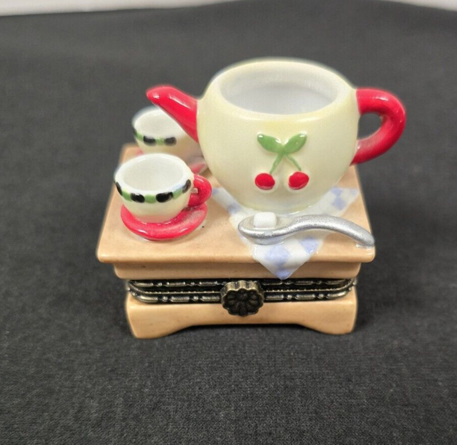 Cooking Club of America Afternoon Tea Trinket Box (No Teapot Lid or Teabag)