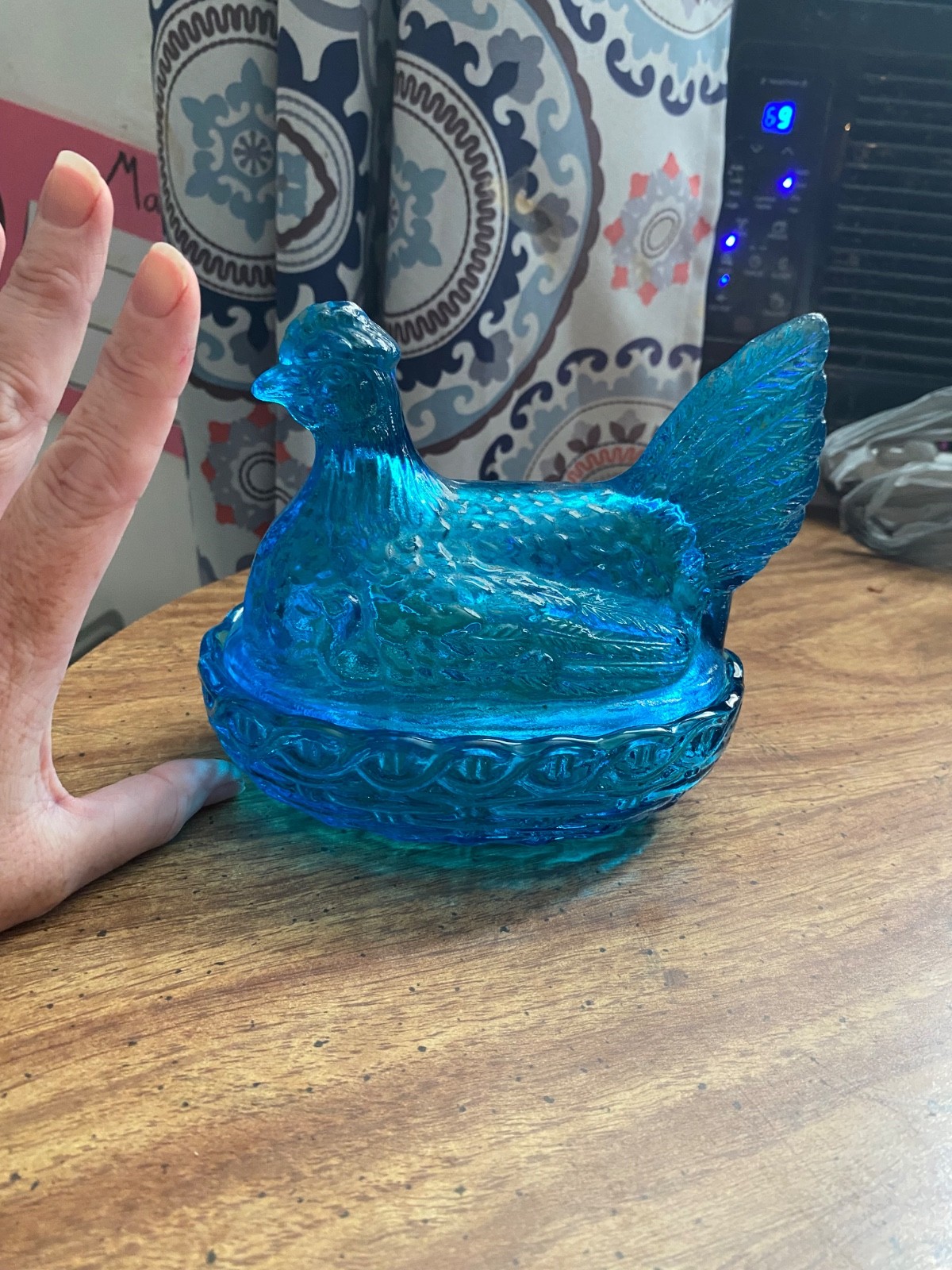 Vintage L.E. Smith Glass Hen on Nest Candy Dish Capri Blue Teal Standard 5.5”