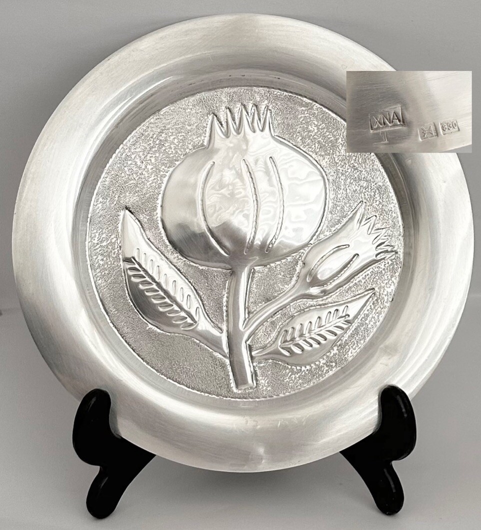 Vintage Hallmarked XNA 830 Hammered Pomegranate Floral Round Trinket Dish