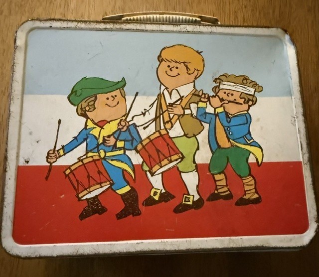 Vintage 1974 Ohio Art Spirit of 76 Fife & Drum Metal Lunchbox Bicentenial