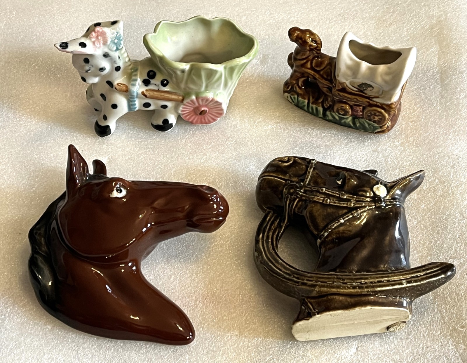 4 Vtg Ceramic Horse Objects: 2 Horse Head Wall Plaques, 2 Toothpick Hold/Trinket 4 Vtg Ceramic Horse Objects: 2 Horse Head Wall Plaques, 2 Toothpick Hold/Trinket